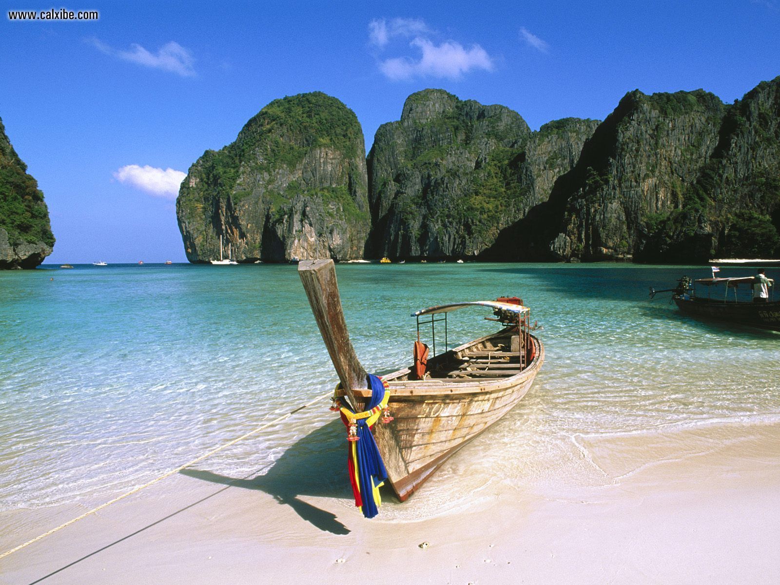 Phi Phi Green  & Khai Island Tour by speed boat