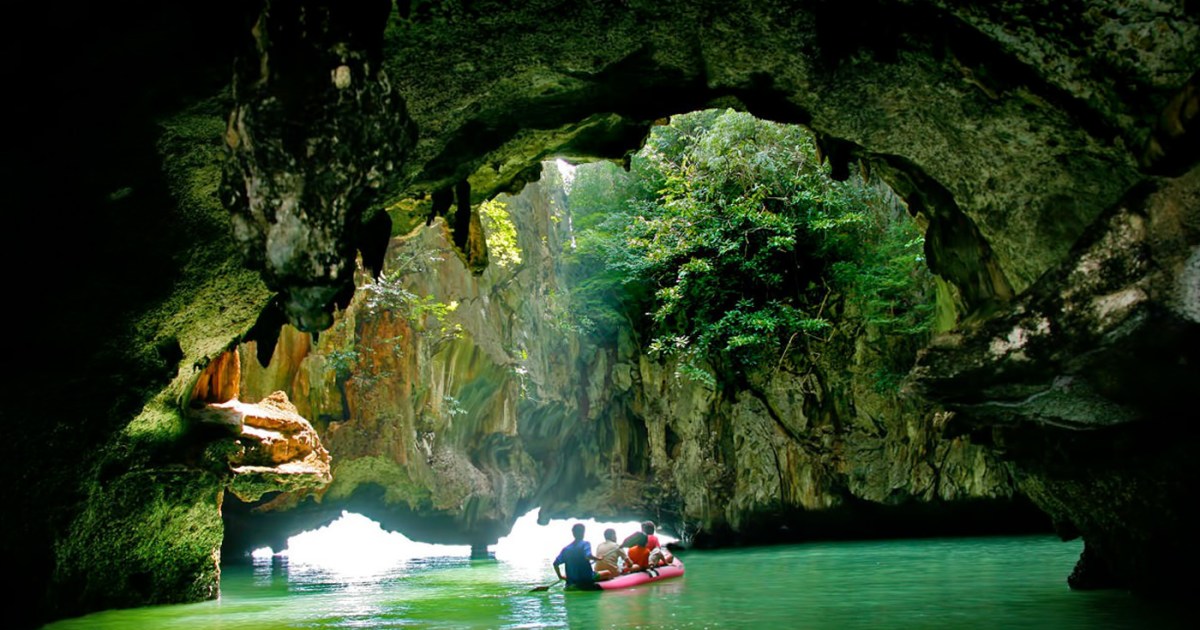 Hong Island by Andaman Sea Kayak