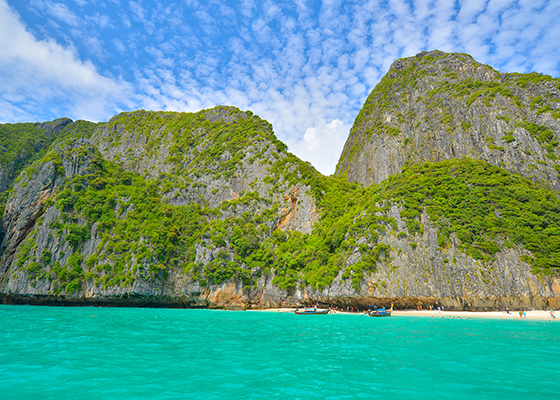 Phi Phi Island Tour by big boat Tour