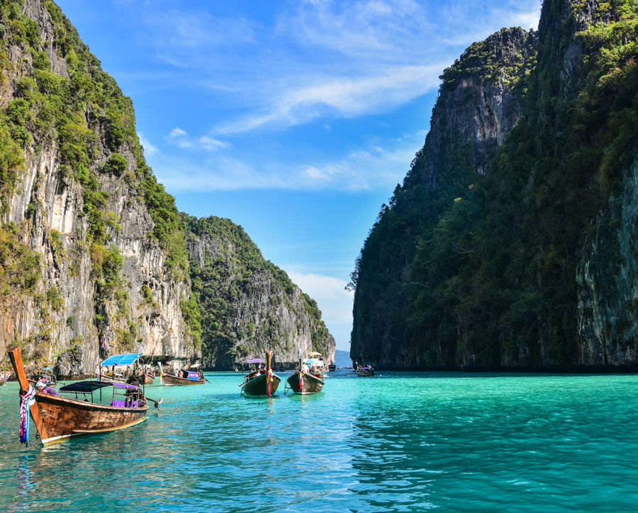 Phi Phi Maya Bamboo Island Tour by Speed Boat