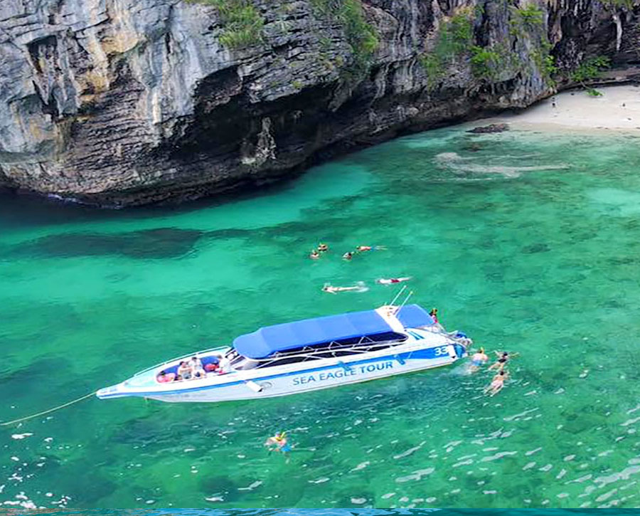 Phi Phi Maya Bamboo Island Tour by Speed Boat