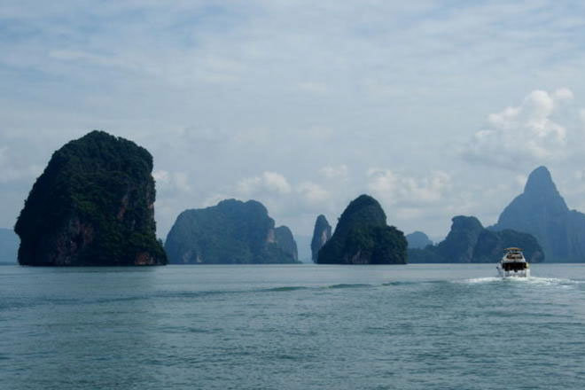 Phang Nga  Sea Canoe by Big Boat