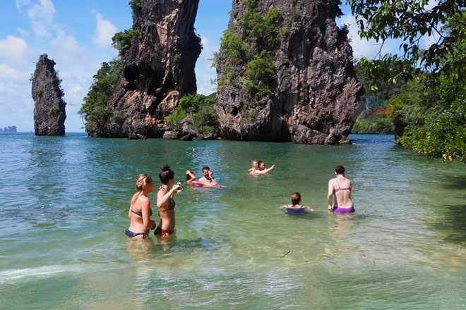 Phang Nga  Sea Canoe by Big Boat