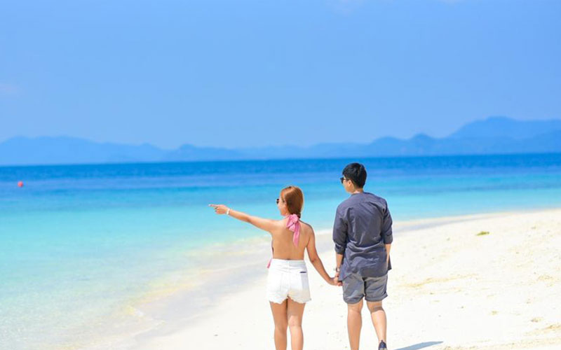 Khai Island by catamaran