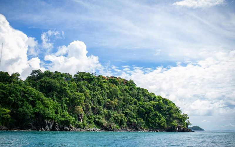 Khai Island by catamaran