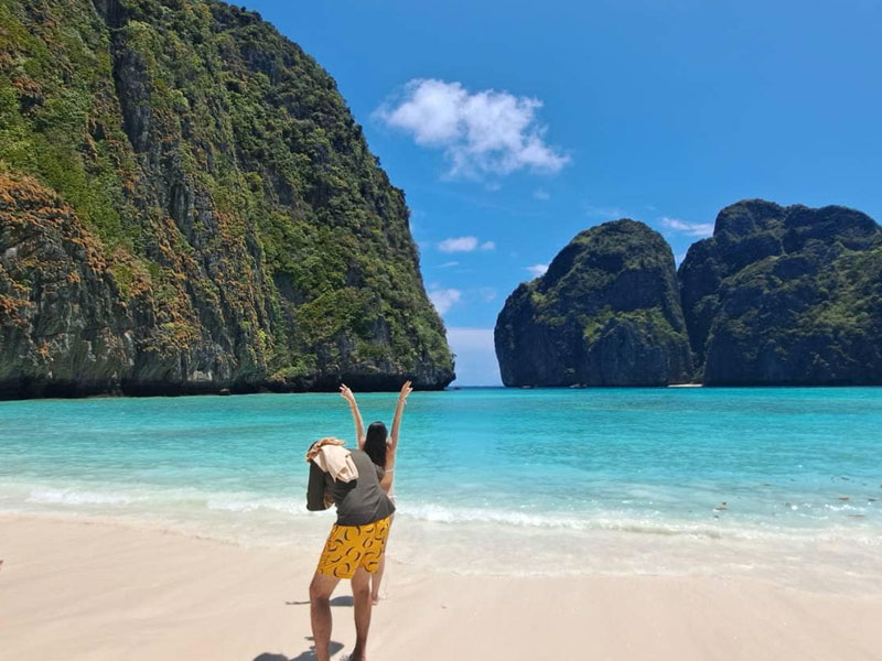 Private Phi Phi Sunrise Tour by Speed Boat