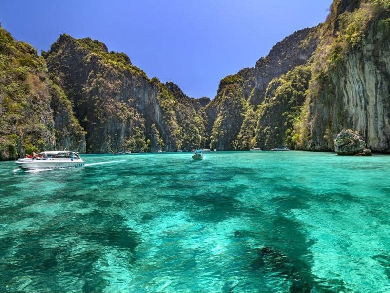 Private Phi Phi Sunrise Tour by Speed Boat