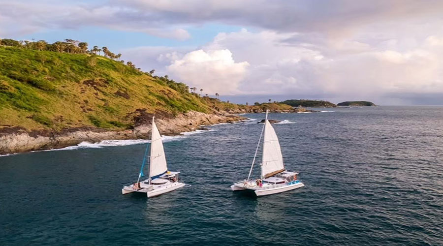 Private Catamaran Yacht Charters
